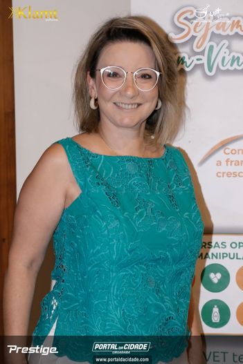 Seiva Farma adquire franquia UPVET manipulação veterinária